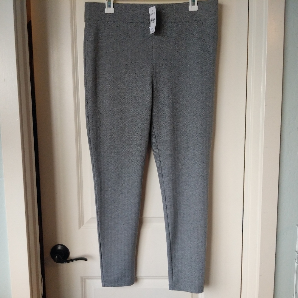 LAST CHANCE NWT LOFT Herringbone Leggings
